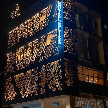 Hotel Bliss Jorhāt Zewnętrze zdjęcie