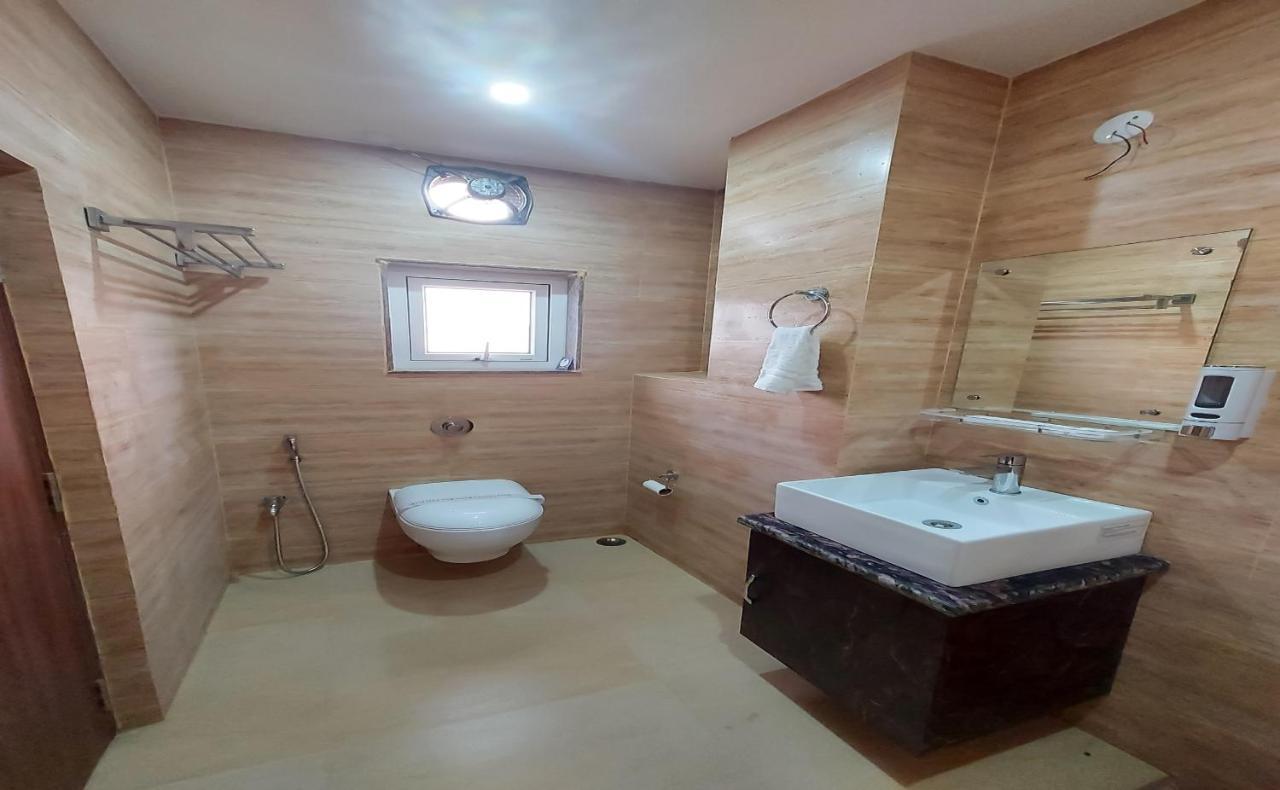 Hotel Bliss Jorhāt Zewnętrze zdjęcie