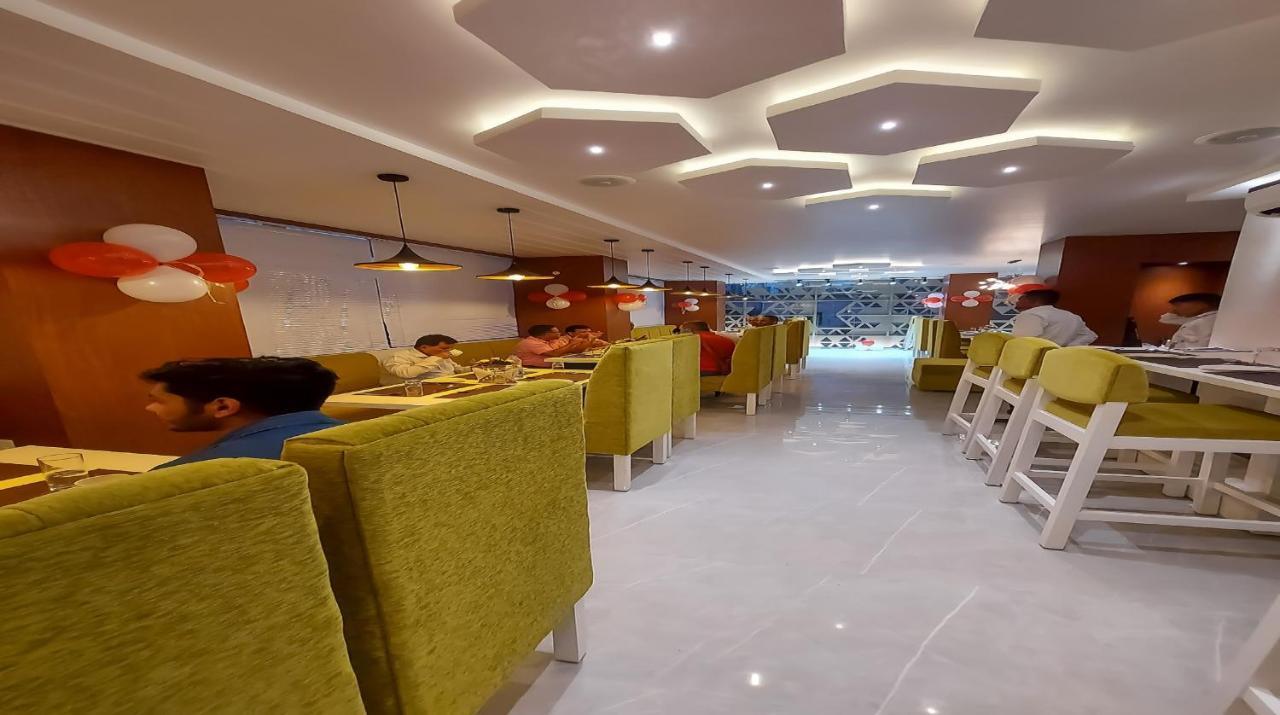 Hotel Bliss Jorhāt Zewnętrze zdjęcie