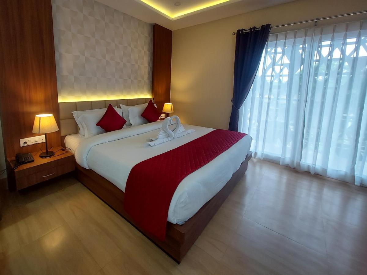 Hotel Bliss Jorhāt Zewnętrze zdjęcie