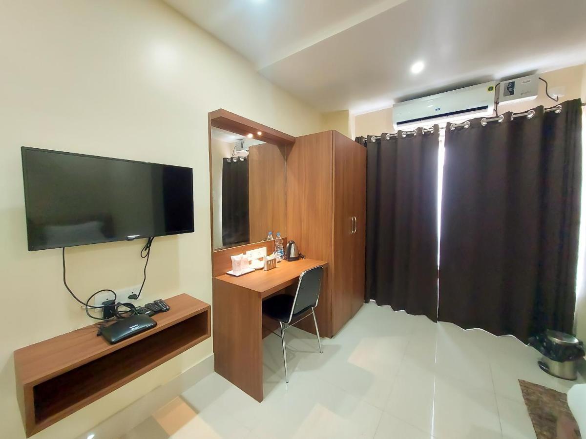 Hotel Bliss Jorhāt Zewnętrze zdjęcie
