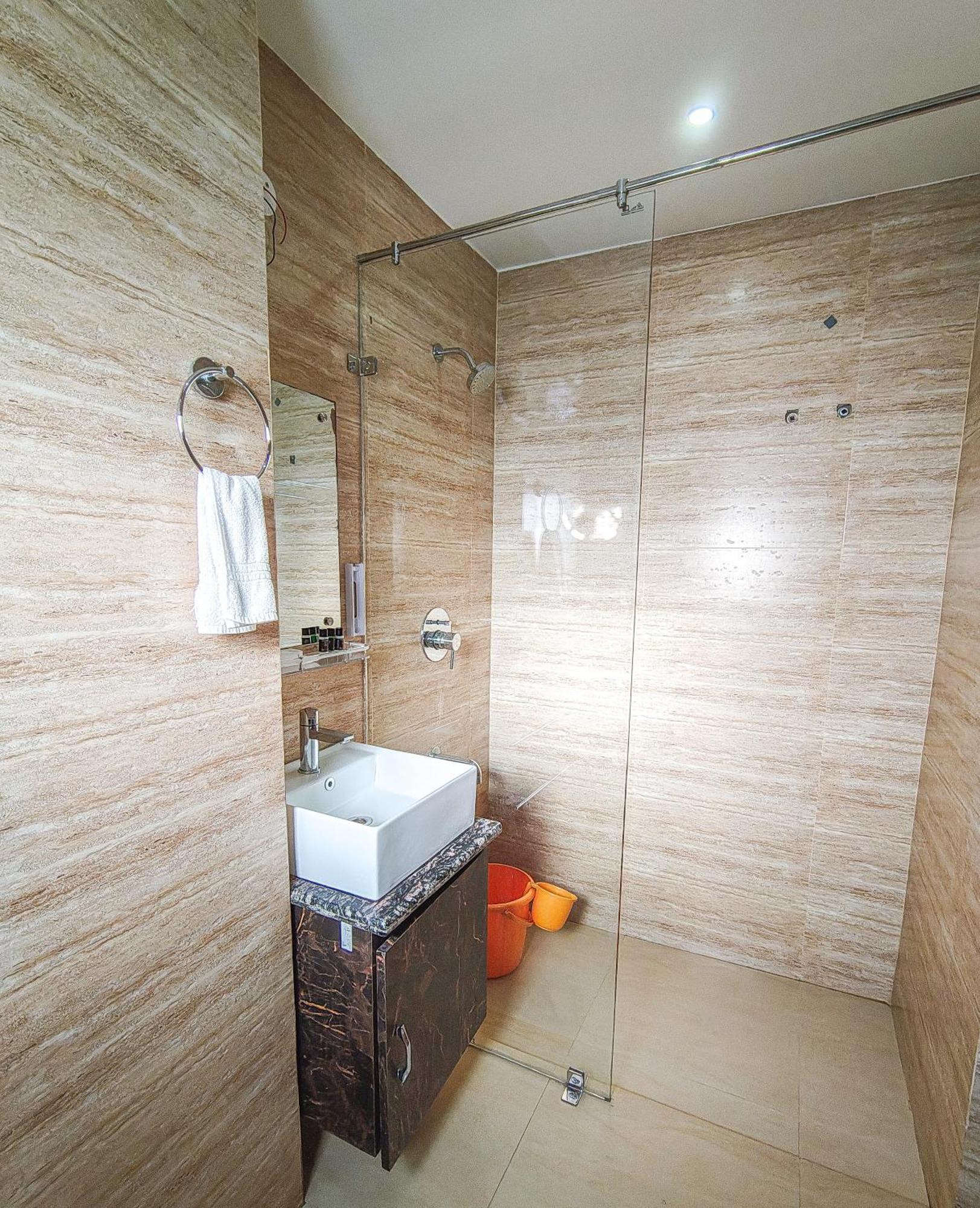 Hotel Bliss Jorhāt Zewnętrze zdjęcie